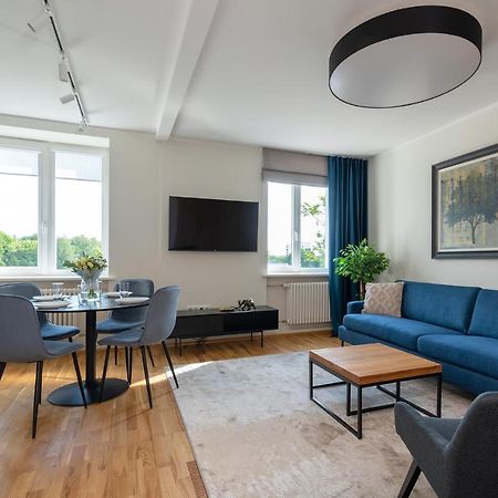 Old Town Luxury Penthouse Apartment With Emajogi View Тарту Экстерьер фото