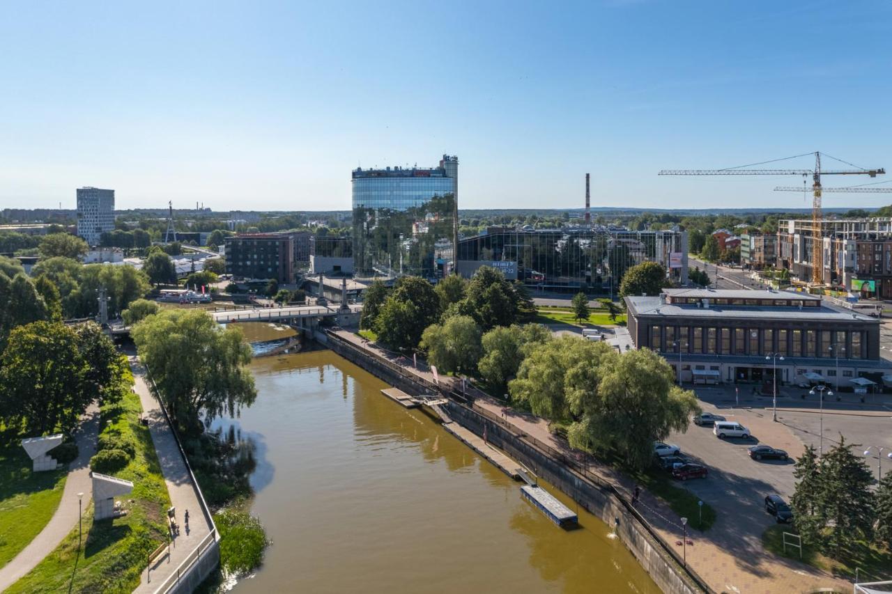Old Town Luxury Penthouse Apartment With Emajogi View Тарту Экстерьер фото